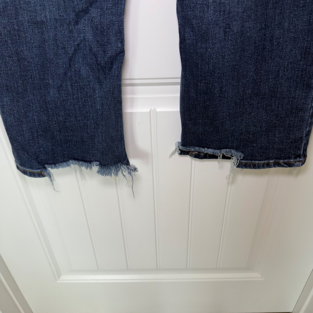 Judy Blue Womens Jeans 15/32 Blue Straight Fit Distressed Frayed Hem Raw Edge - Picture 9 of 10